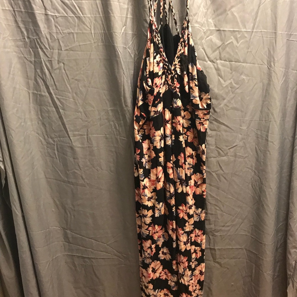 🍍Forever 21 maxi dress